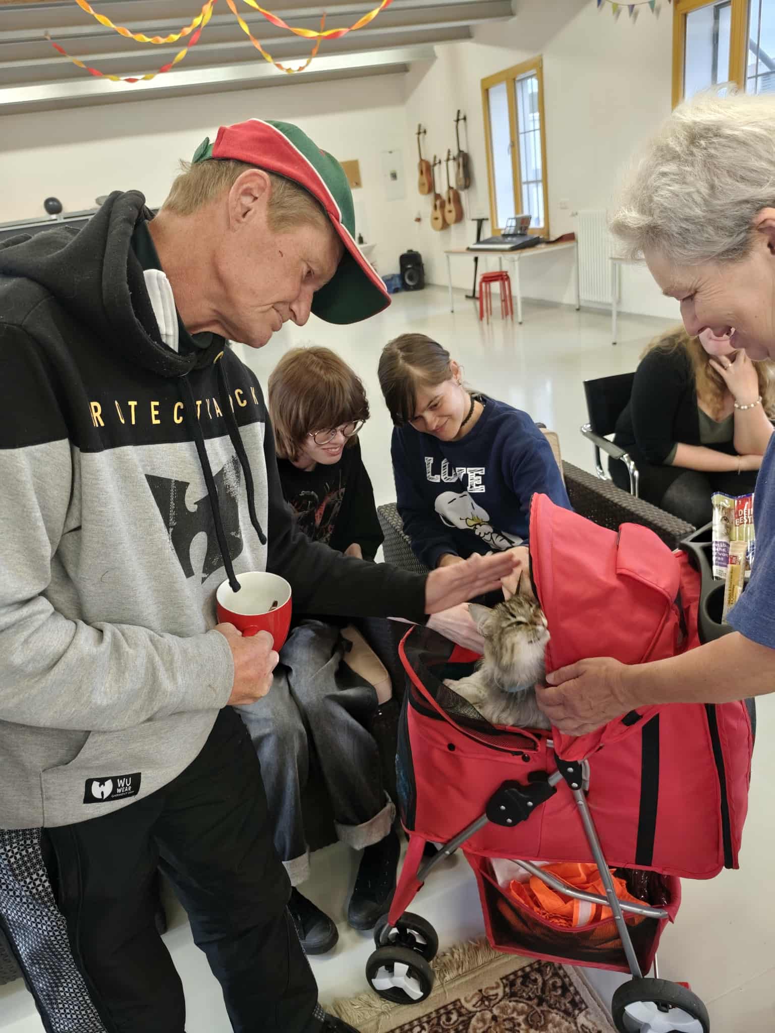 6b1f2437-2ac2-47f2-bb13-5b2fbda7d8b9